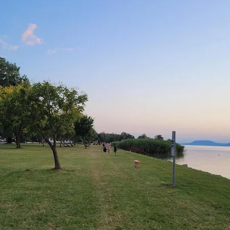 Szemesi * Balatonszemes