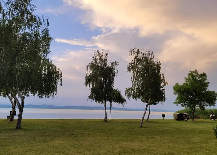 Szemesi Apartamento Balatonszárszó